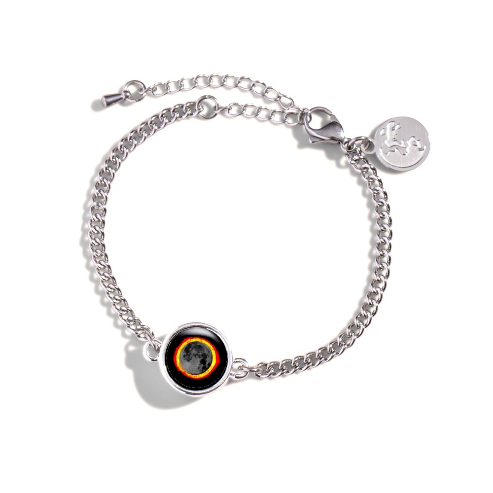Moon Glow Pallene Bracelet In Silver - Solar Eclipse